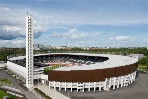 Sergei Lazarev Helsingin Olympiastadionissa –  Venäjän popinikotärnileijona kurvaa Suomen kesään!